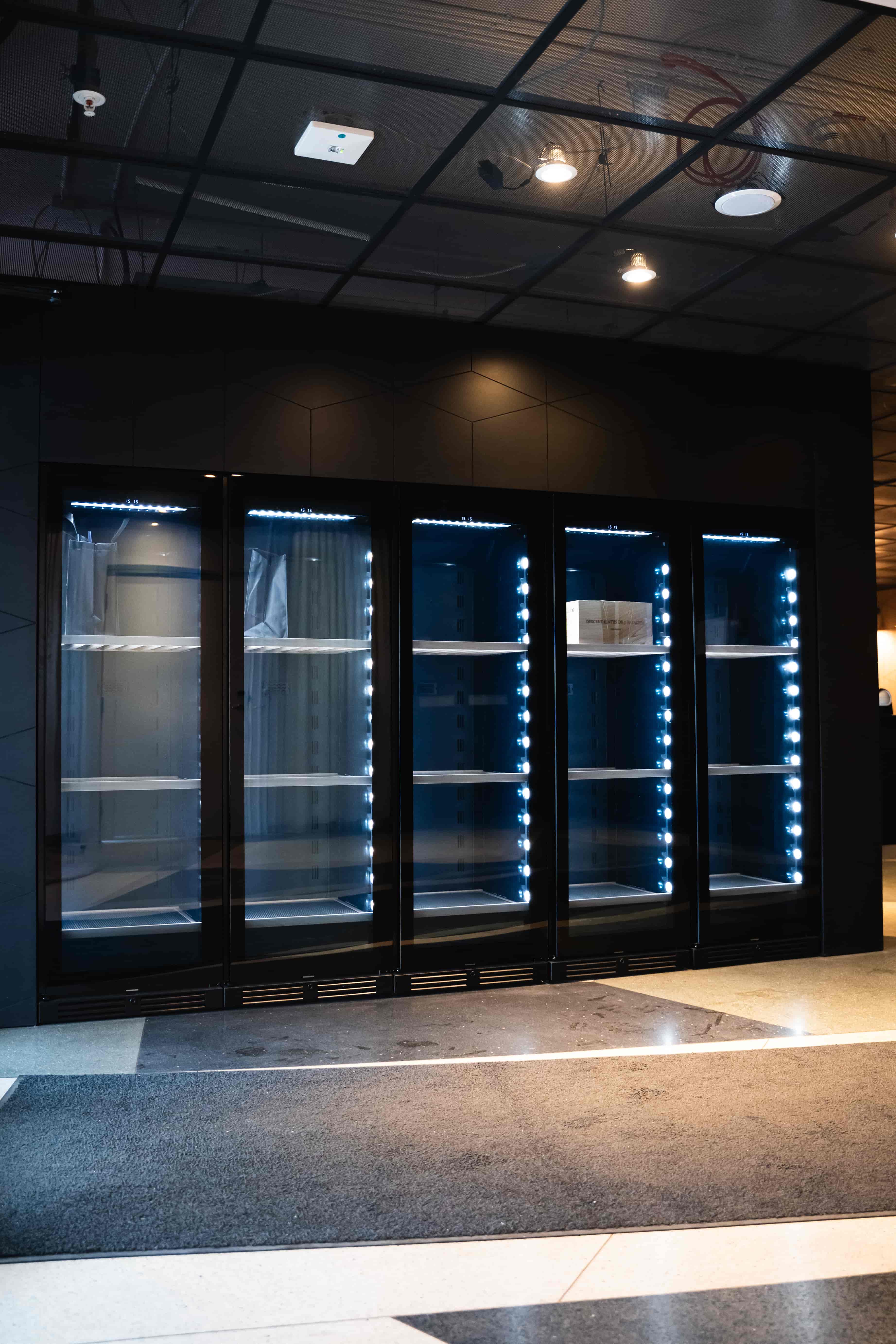 Vigneron Designline 180, Dubbelzon, Svart