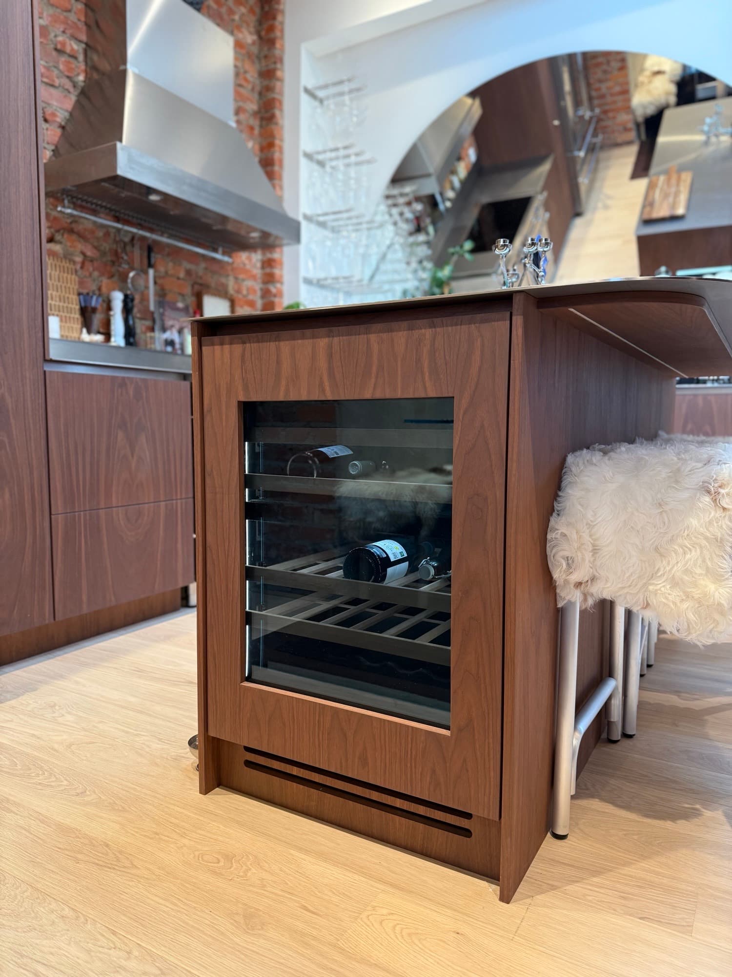 vigneron vinkyl med två temperaturzoner