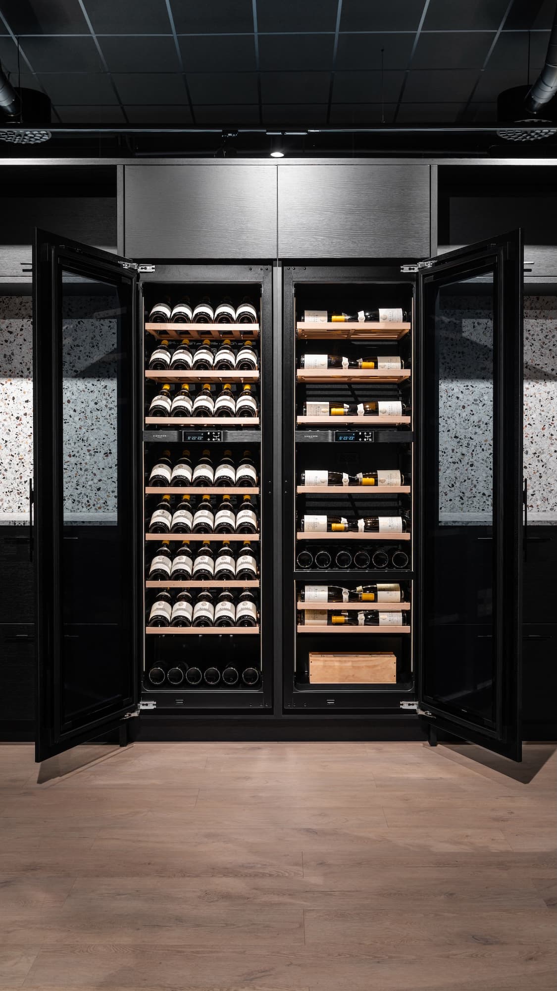 vigneron vinvägg hotell och restaurang vinkyl